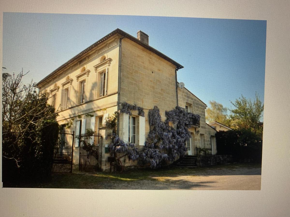 Buisson Gite Et Chambre D'Hote Laruscade Extérieur photo