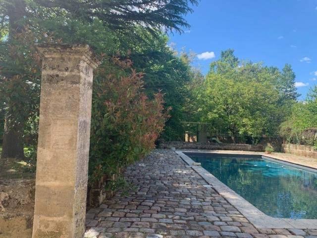 Buisson Gite Et Chambre D'Hote Laruscade Extérieur photo